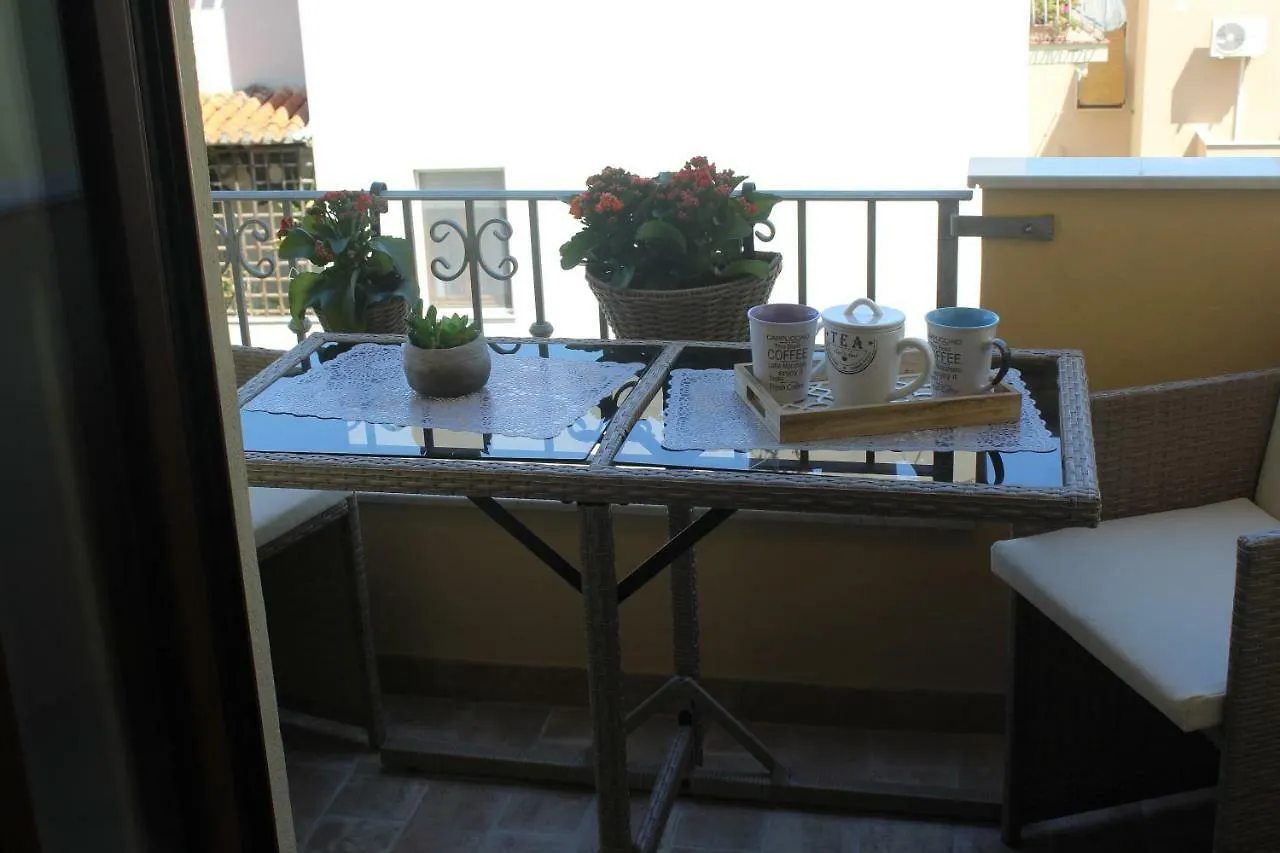 Apartment Ferienwohnung Casa I Gerani Vista Mare Alghero